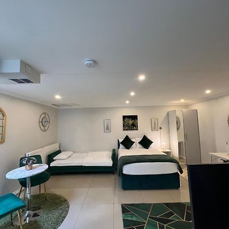 Luxury Studio Apartment Harrow on the Hill Buitenkant foto