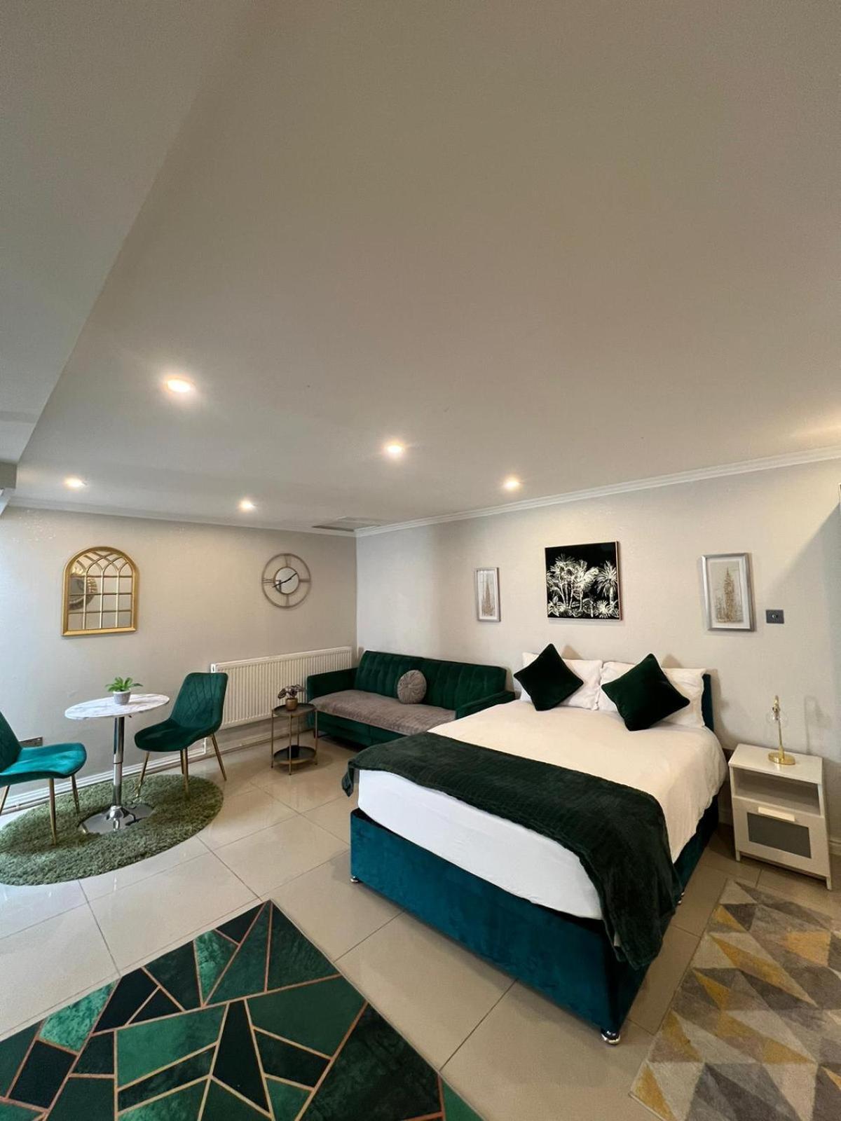 Luxury Studio Apartment Harrow on the Hill Buitenkant foto